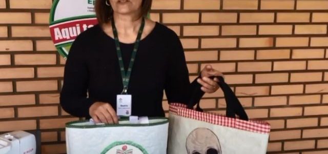 Reutilize sacolas de plástico produzindo ecobags