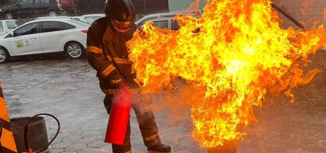 Epagrianos da sede recebem treinamento para prevenção de incêndio