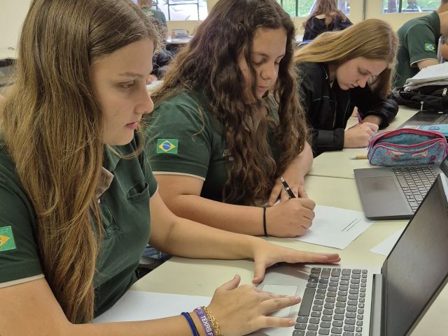 Atenção extensionistas: preparem-se para atender as famílias interessadas nas inscrições para os Cedups Agrotécnicos