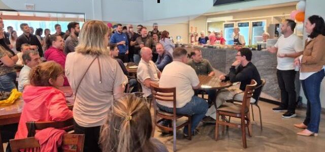 Gerência Regional de Chapecó reúne Epagrianos para celebrar conquistas em confraternização