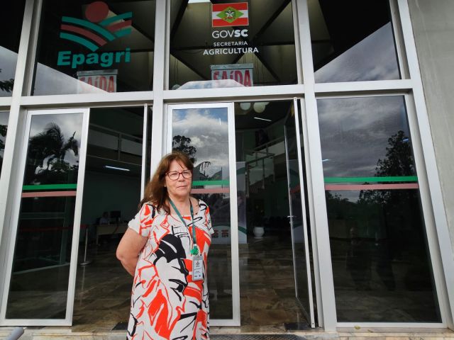 Dia Internacional da Mulher: conheça a importância das auxiliares administrativas nos 70 anos da extensão rural na Epagri